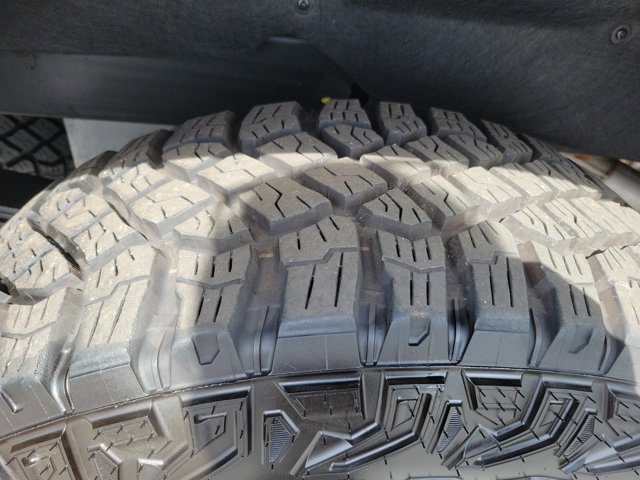 Used 2024 GMC Sierra 1500 AT4X image 30