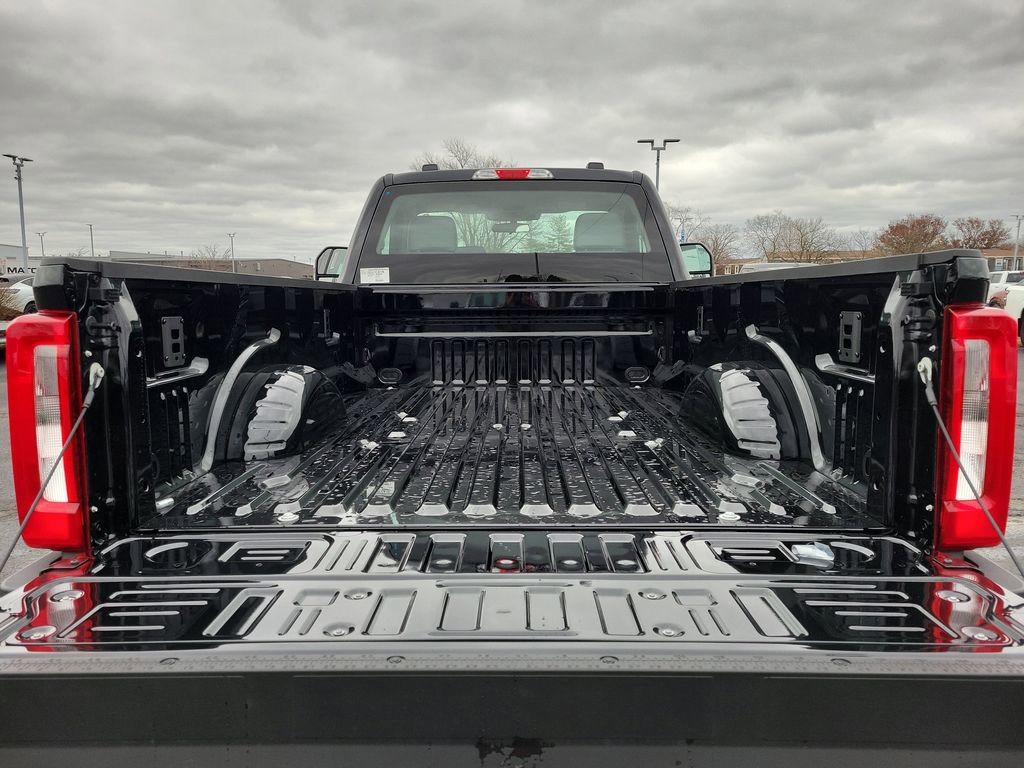 New 2026 Ford F250 XL w/ XL Off-Road Package image 12