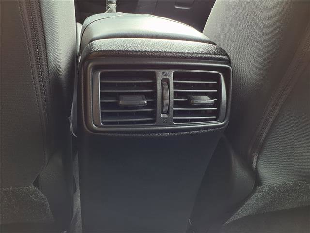 Used 2021 Nissan Rogue Sport S image 24