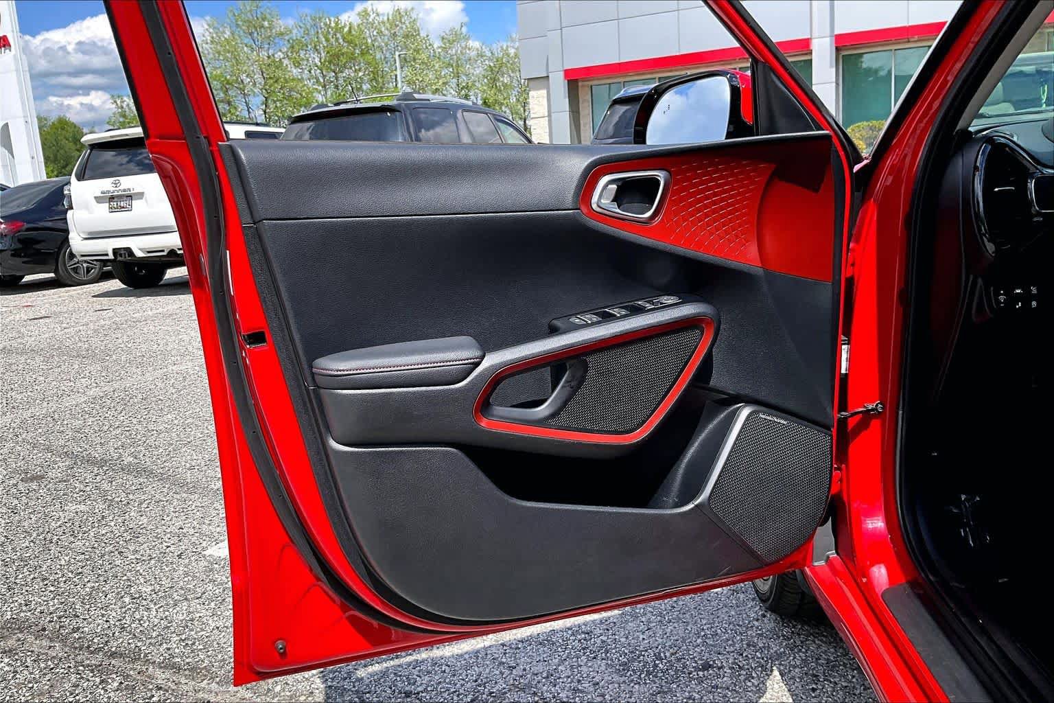 Used 2020 Kia Soul GT-Line Turbo FWD image 22