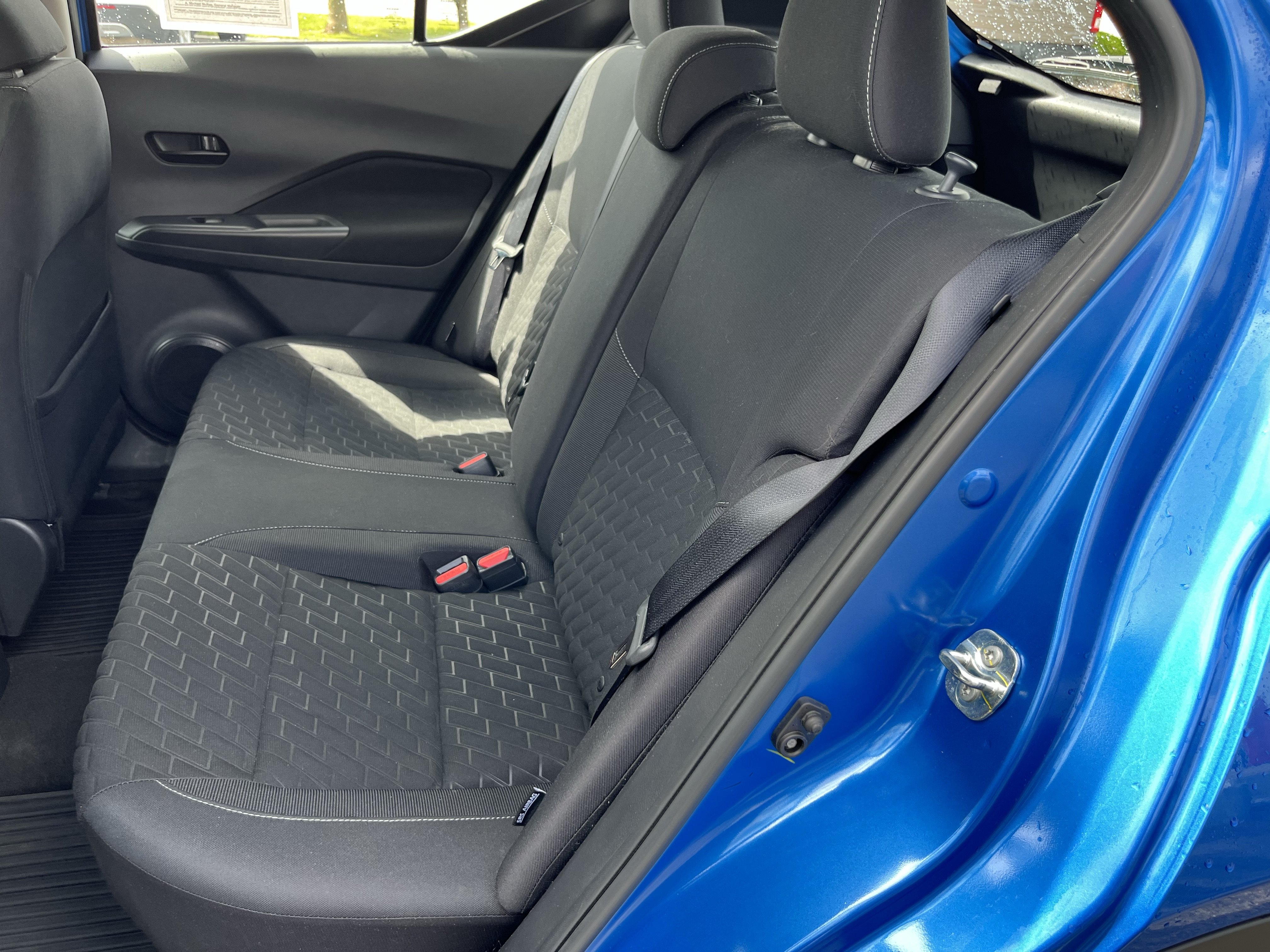 Used 2022 Nissan Kicks S w/ Interior Electronics Package FWD image 17
