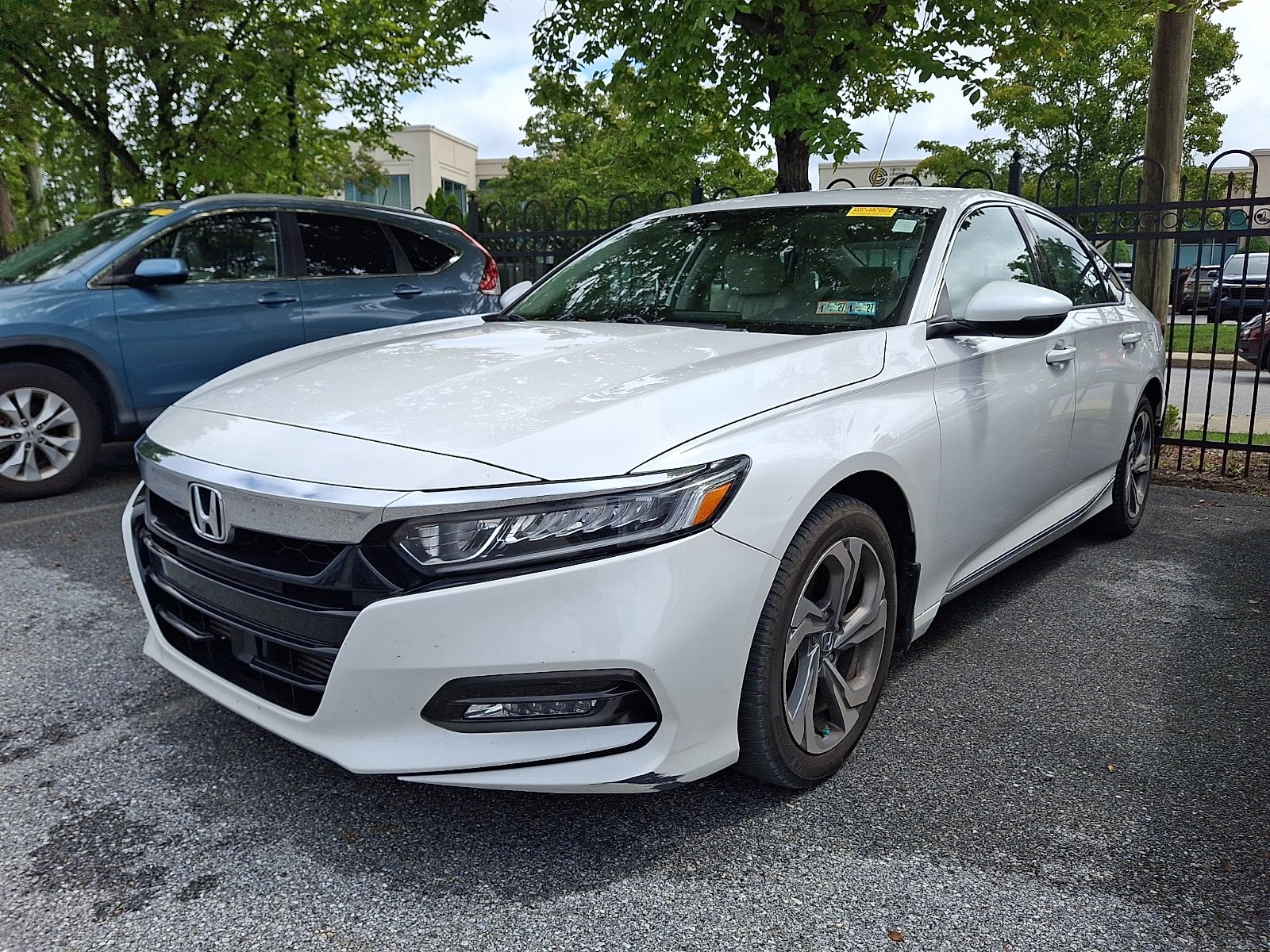 Used 2019 Honda Accord EX-L image 3
