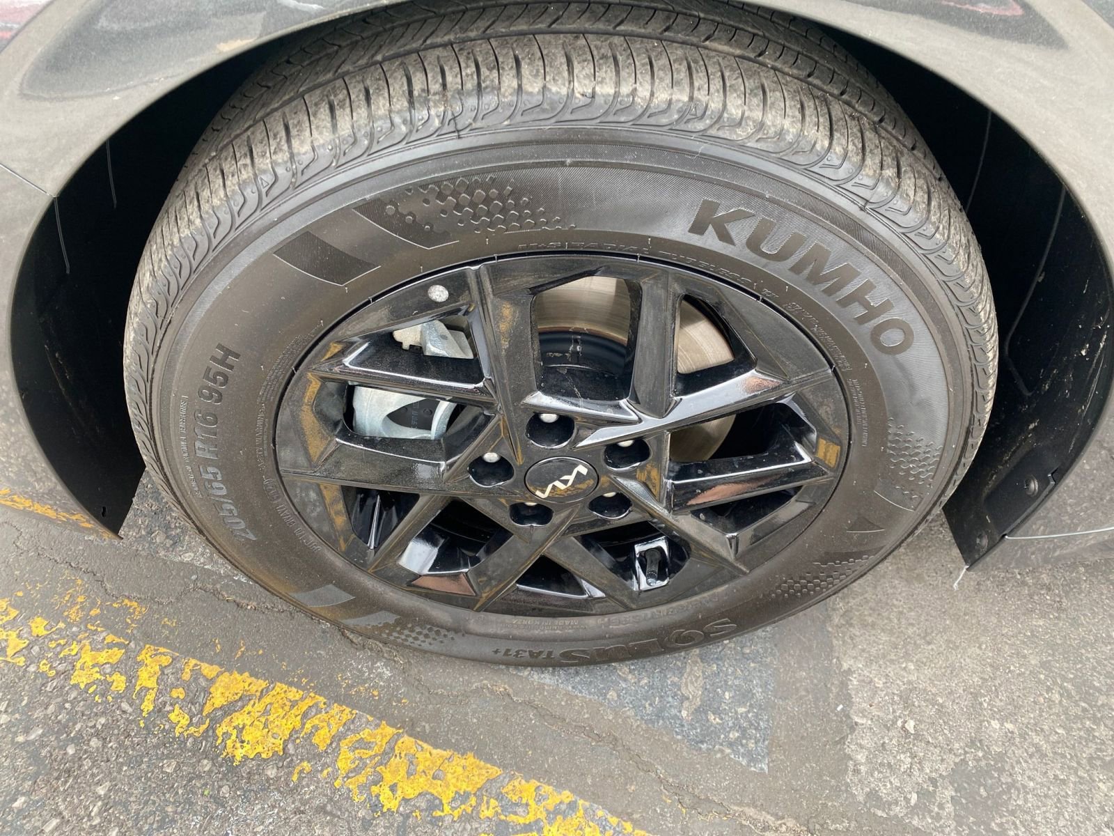 Used 2025 Kia K5 LXS image 29