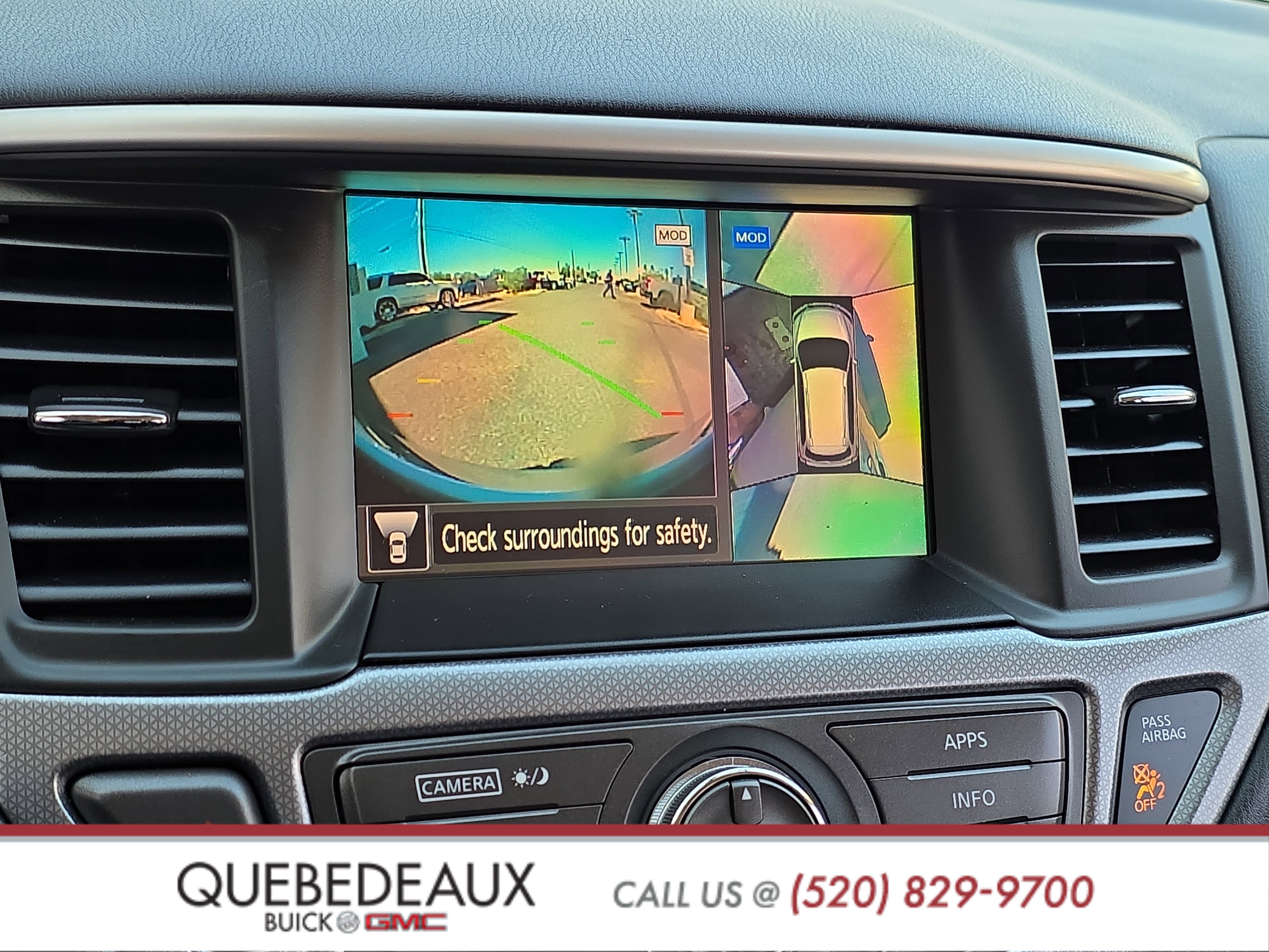 Used 2017 Nissan Pathfinder SL FWD image 18
