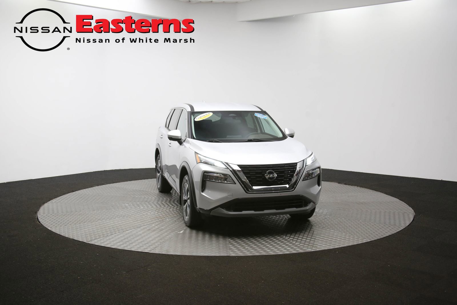 Used 2021 Nissan Rogue SV image 93
