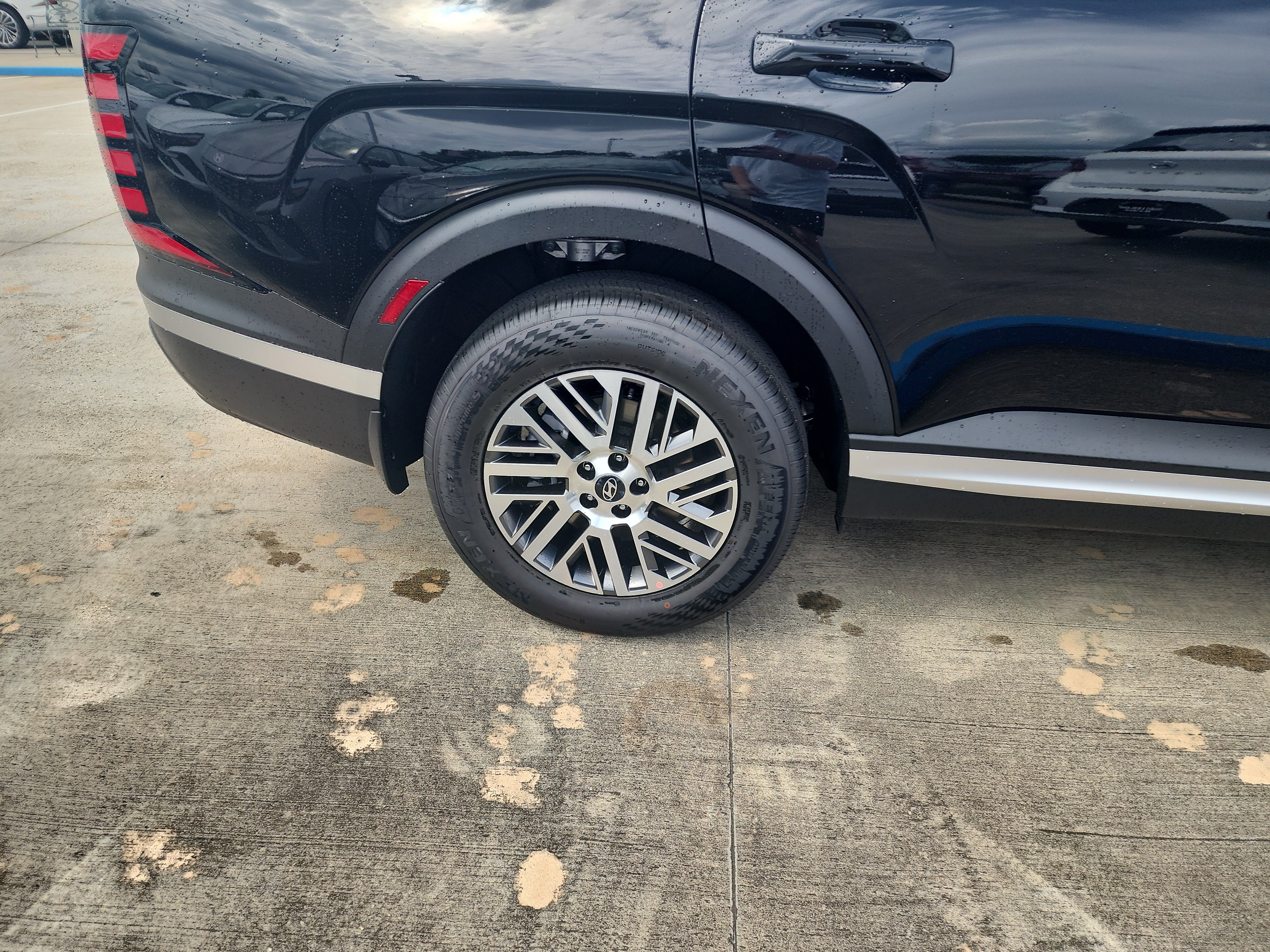 New 2027 Hyundai Palisade SEL FWD image 10