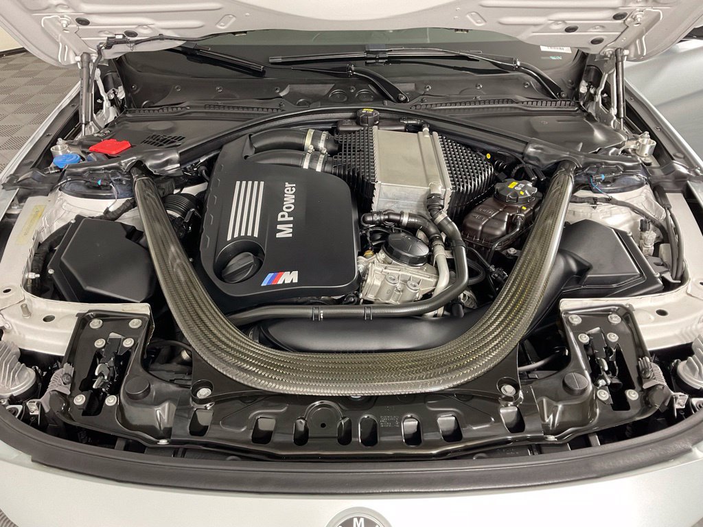 Used 2018 BMW M3 RWD image 9
