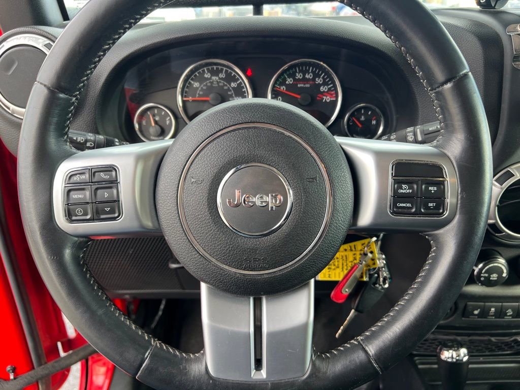 Used 2016 Jeep Wrangler Rubicon image 16