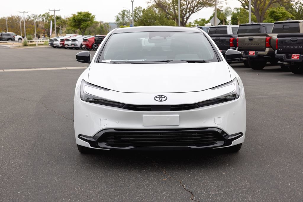 Used 2026 Toyota Prius Plug-In Hybrid image 2