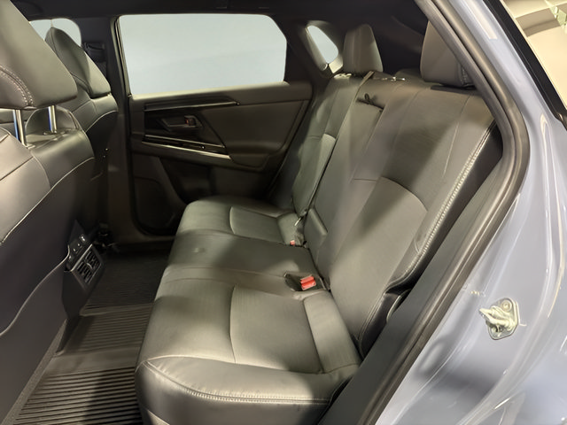 Used 2023 Subaru Solterra AWD image 30