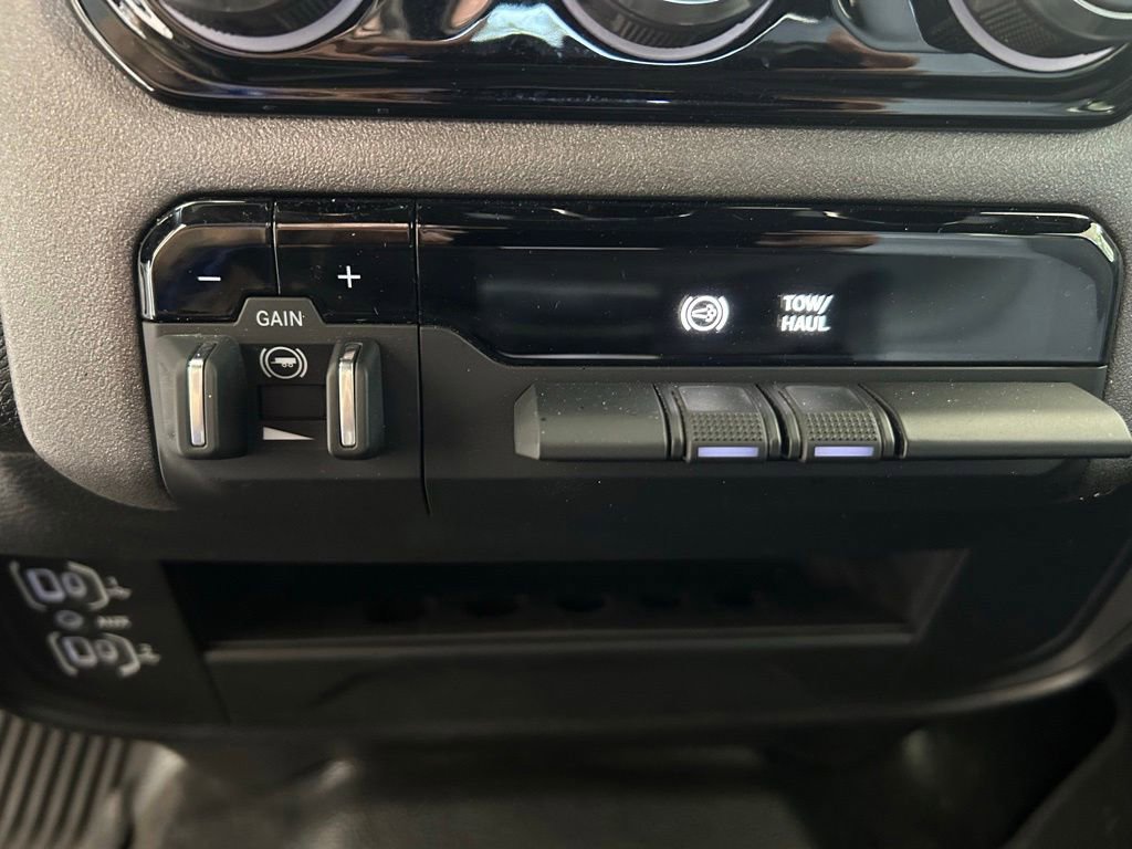 Used 2025 RAM 2500 Tradesman w/ Bed Utility Group AWD/4WD image 45