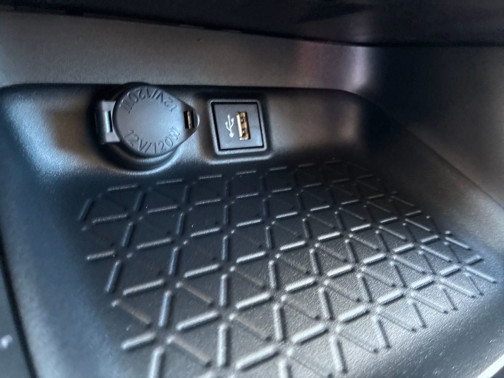 New 2025 Toyota RAV4 XLE image 40