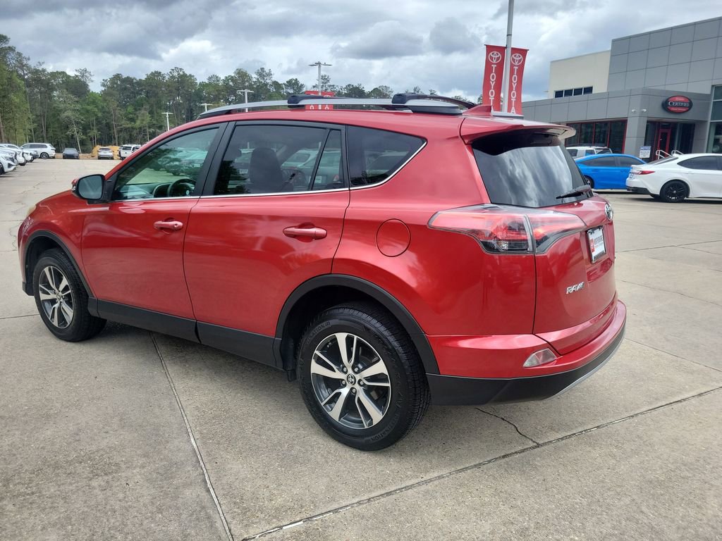 Used 2017 Toyota RAV4 XLE image 3