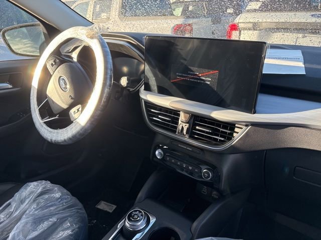 New 2026 Ford Escape Platinum w/ Premium Technology Package image 5