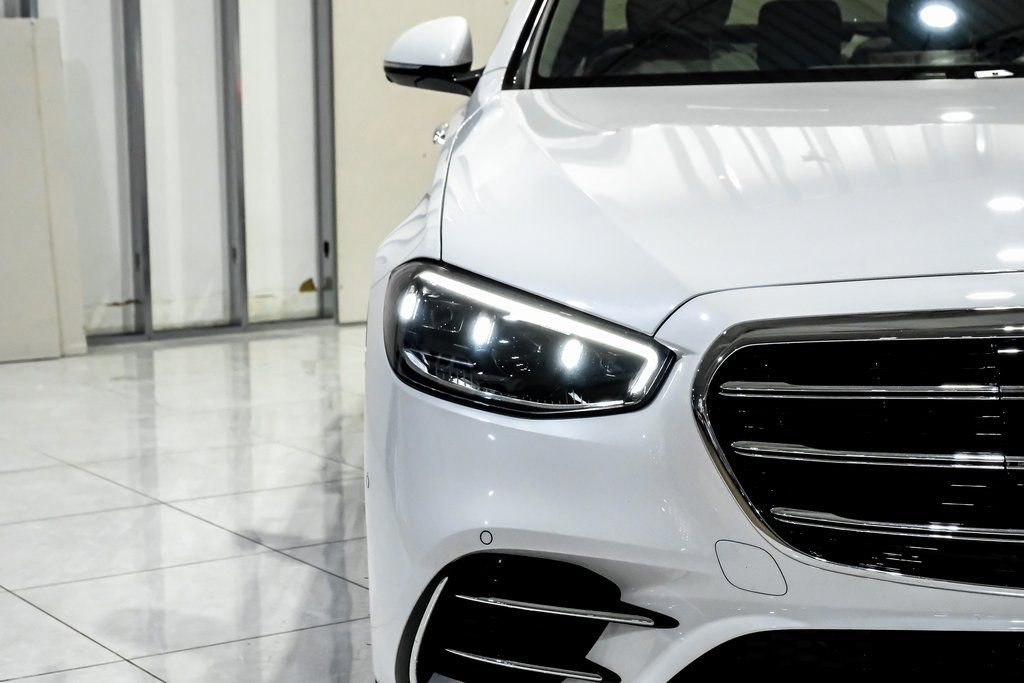 Used 2025 Mercedes-Benz S 580 4MATIC Sedan image 45