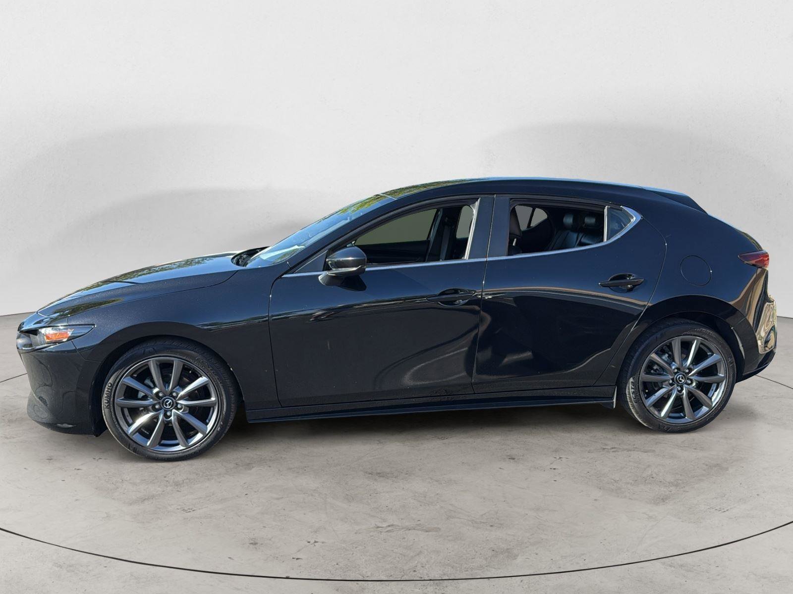 Used 2021 MAZDA MAZDA3 s image 3