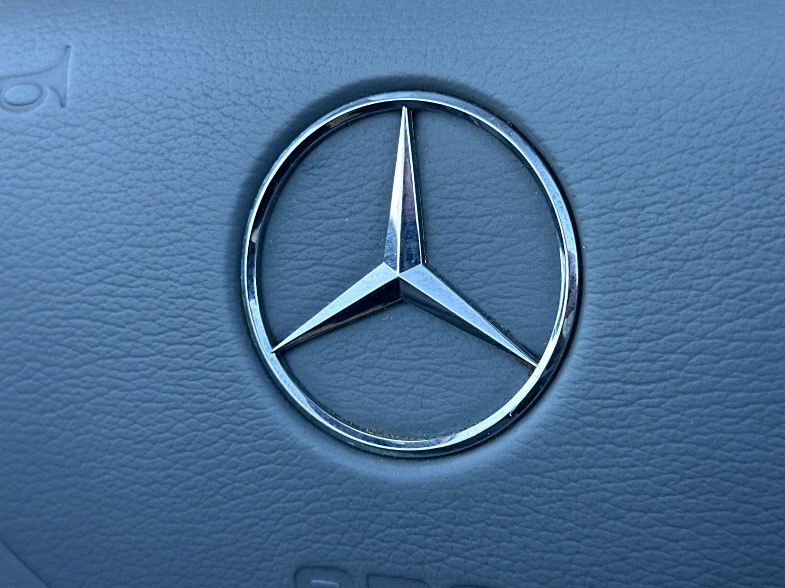 Used 2003 Mercedes-Benz SL 500 image 24