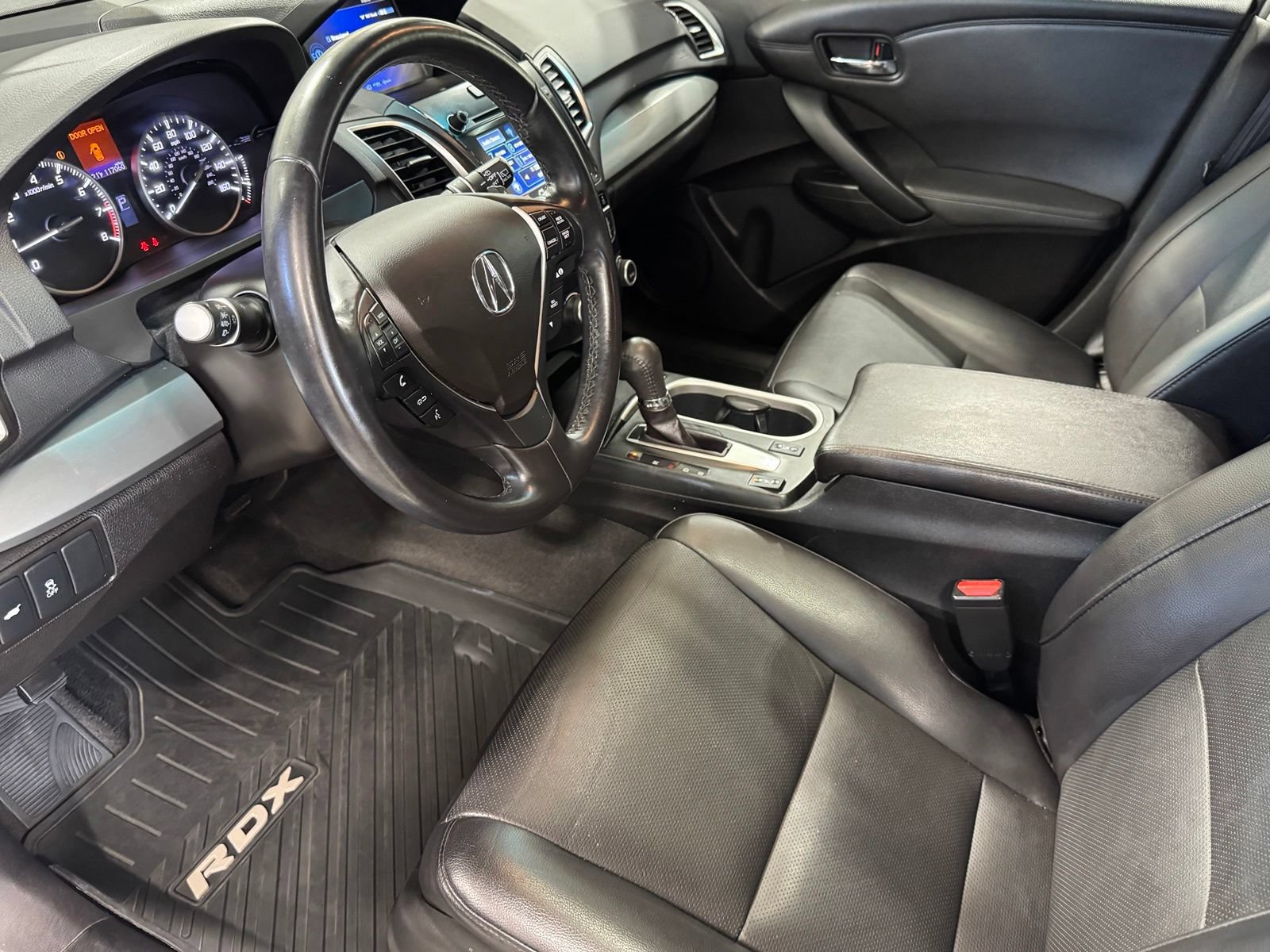 Used 2017 Acura RDX w/ Technology Package AWD/4WD image 16