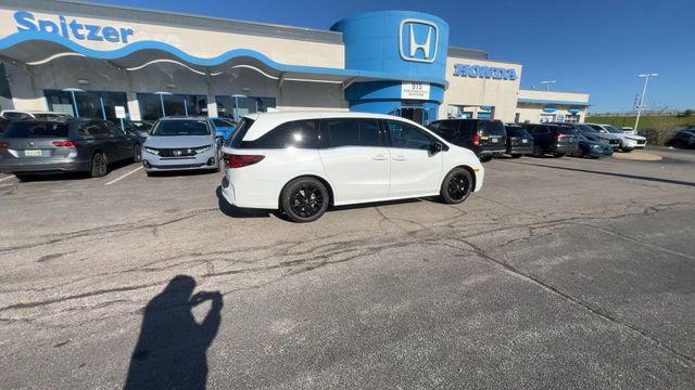 New 2026 Honda Odyssey Sport-L image 2