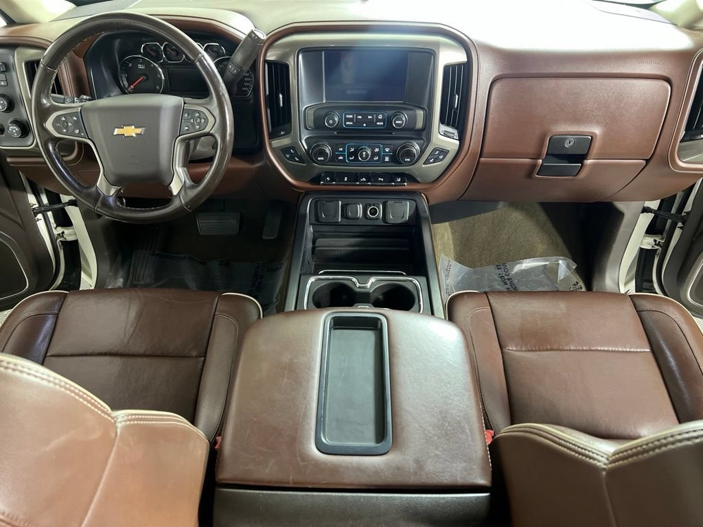 Used 2015 Chevrolet Silverado 1500 High Country w/ High Country Premium Package AWD/4WD image 10