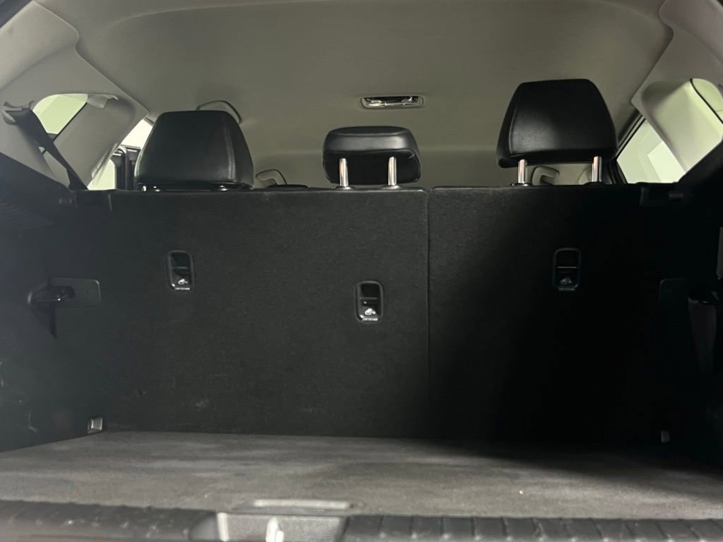 Used 2025 Kia Seltos EX image 29