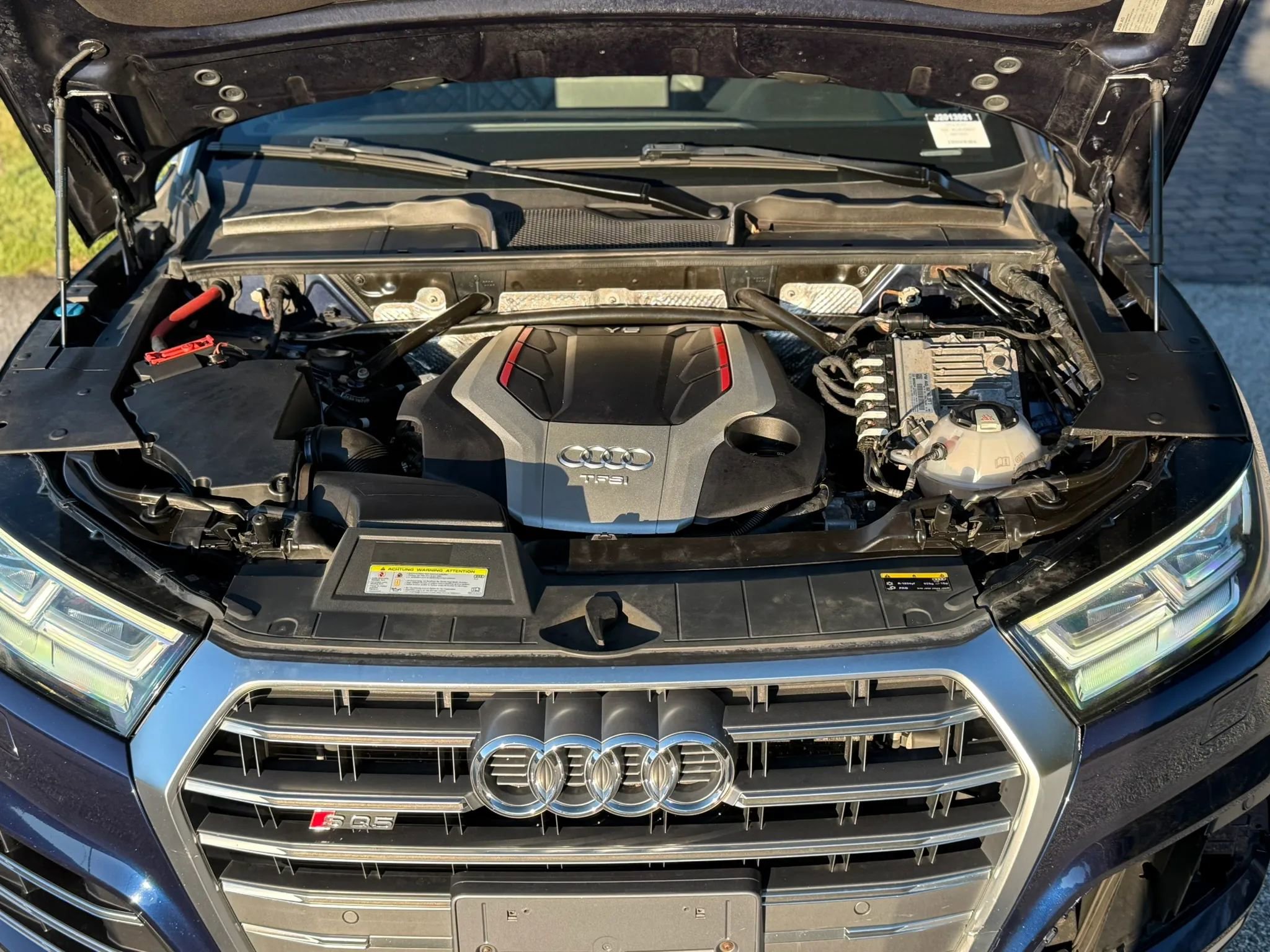 Used 2018 Audi SQ5 Premium Plus w/ S Sport Package image 13