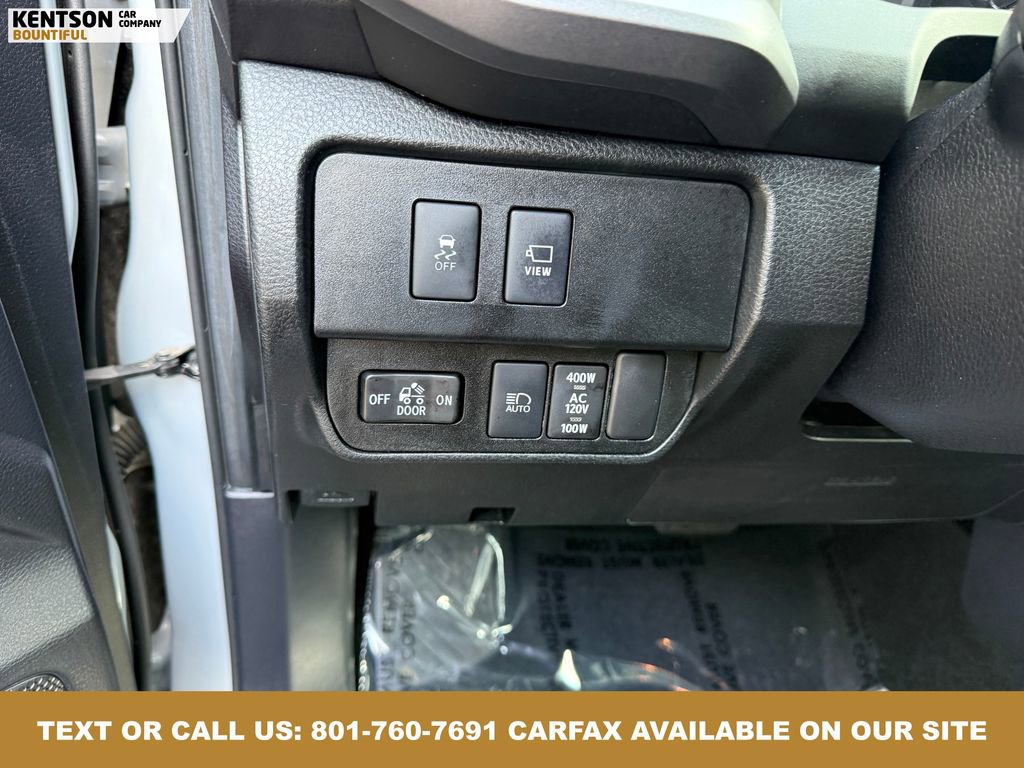 Used 2021 Toyota Tacoma TRD Off-Road image 20