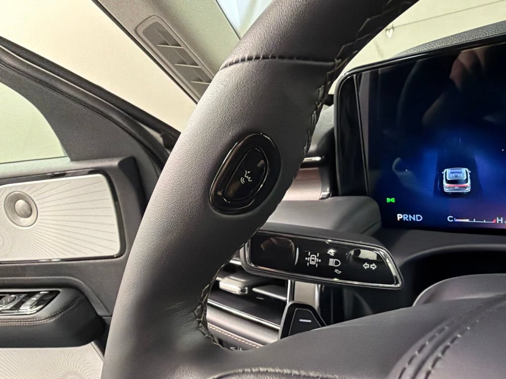 New 2026 Lincoln Aviator Reserve AWD/4WD image 18