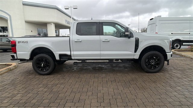 New 2026 Ford F350 Lariat w/ Black Appearance Package image 2