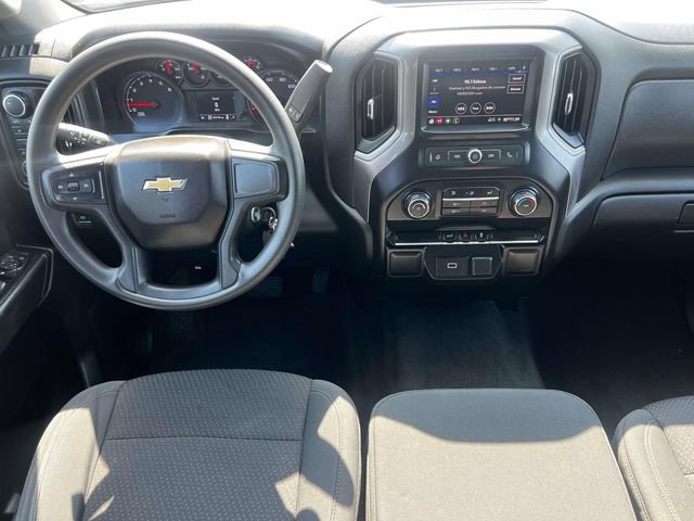 Used 2020 Chevrolet Silverado 1500 Custom w/ Custom Value Package AWD/4WD image 13
