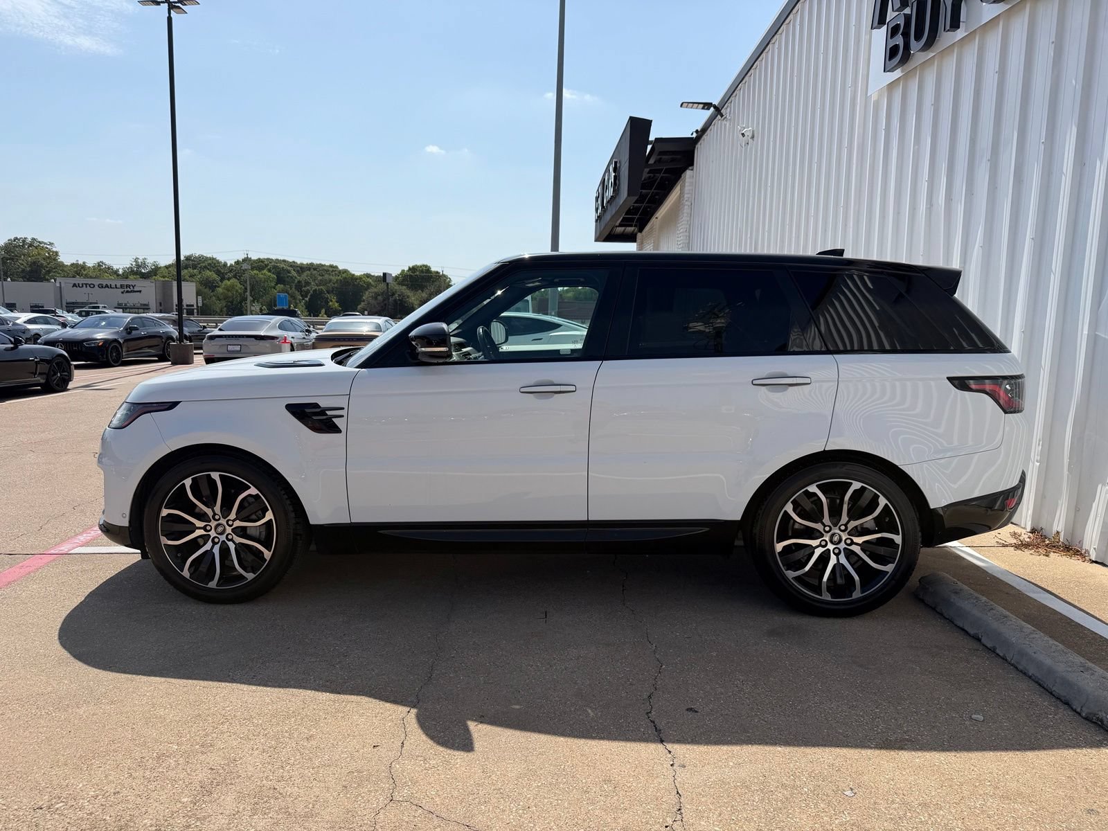 Used 2021 Land Rover Range Rover Sport HSE Silver Edition AWD/4WD image 3