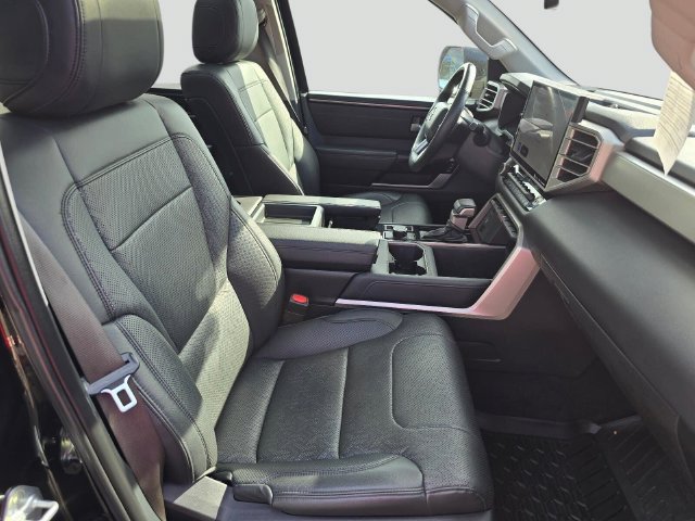 Used 2022 Toyota Tundra Limited AWD/4WD image 11