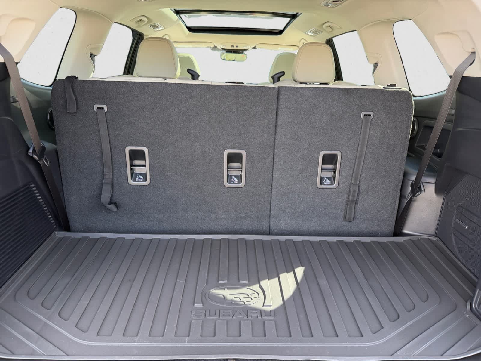 Certified 2025 Subaru Ascent Limited AWD/4WD image 5