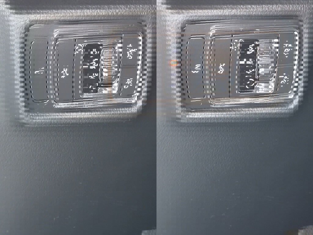 Used 2020 Lincoln Aviator Reserve w/ Elements Package Plus image 19