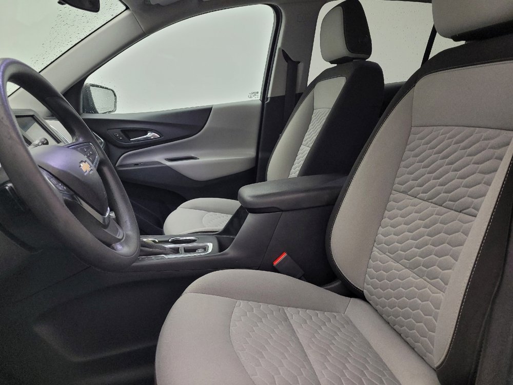 Used 2021 Chevrolet Equinox LS w/ LS Convenience Package image 17