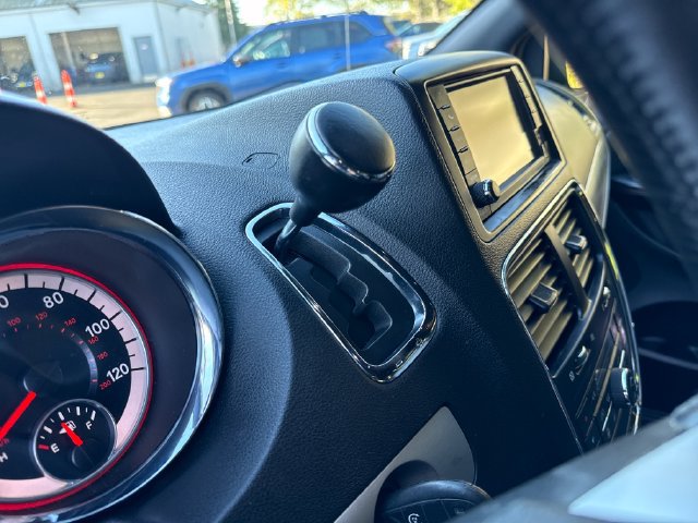 Used 2018 Dodge Grand Caravan GT FWD image 26