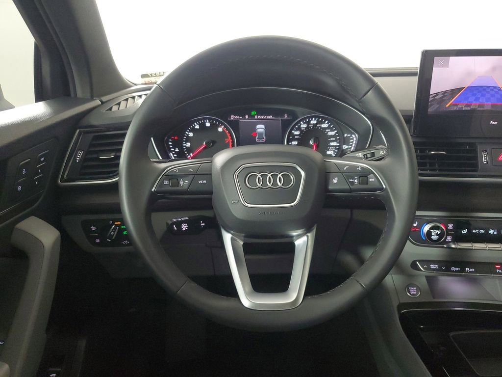 Used 2024 Audi Q5 2.0T Premium image 16