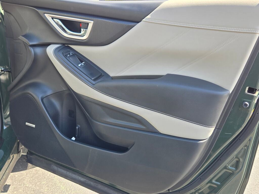 Certified 2023 Subaru Forester Limited AWD/4WD image 6