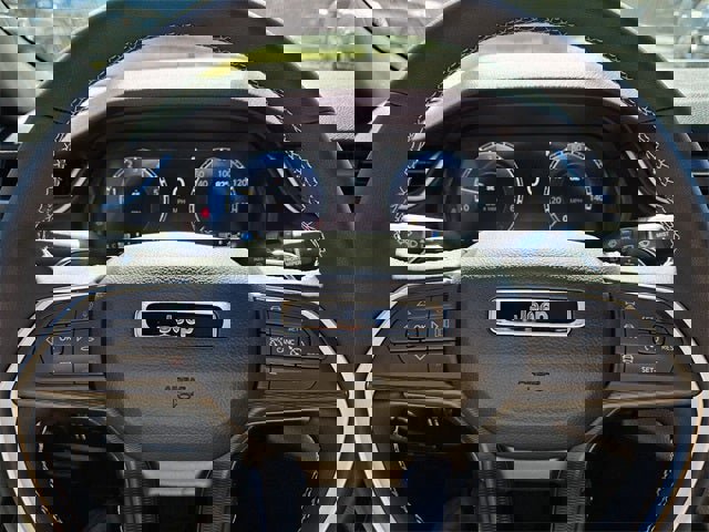 New 2025 Jeep Grand Cherokee Altitude image 21