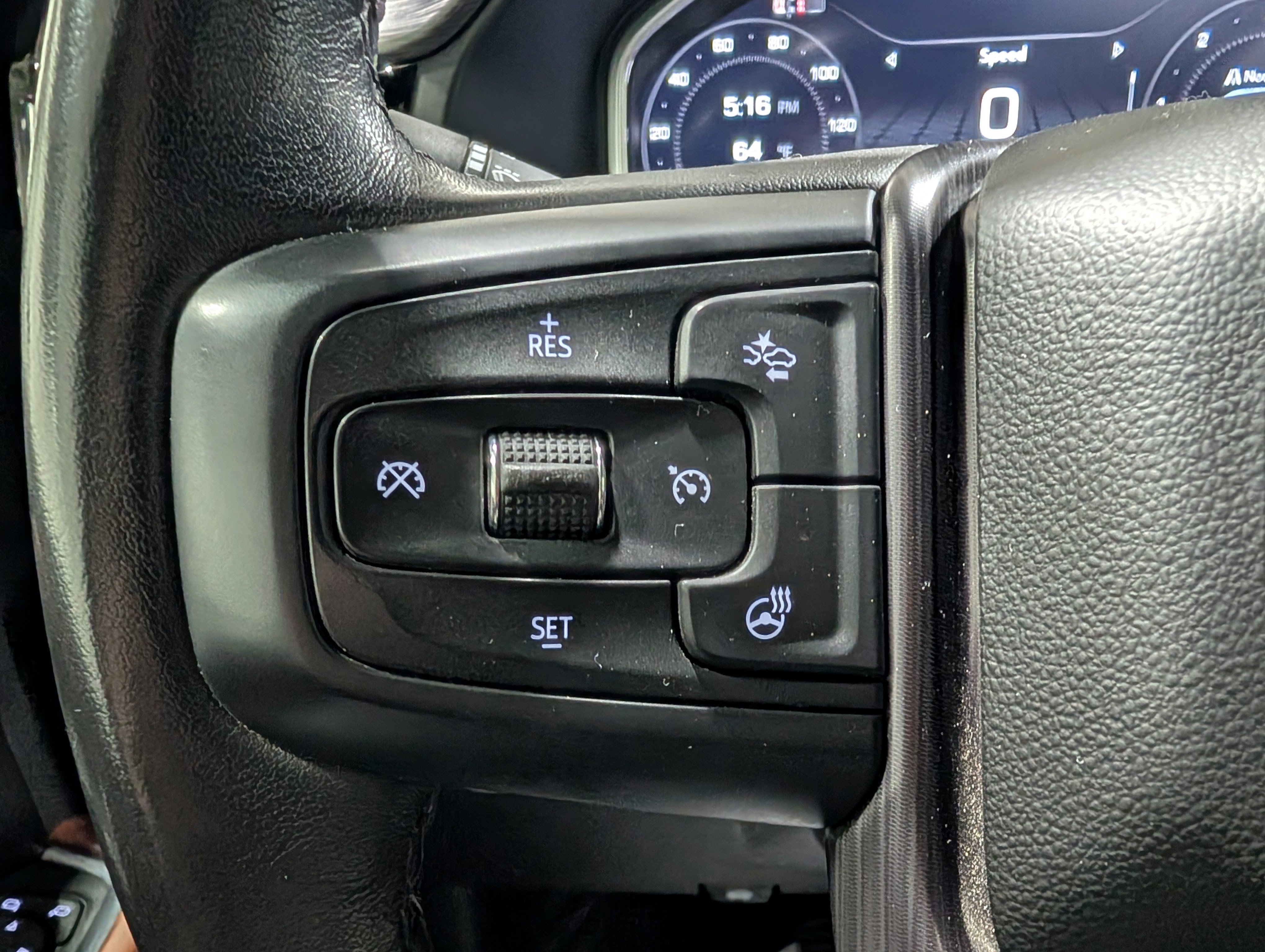 Used 2024 GMC Sierra 3500 Denali Ultimate AWD/4WD image 23