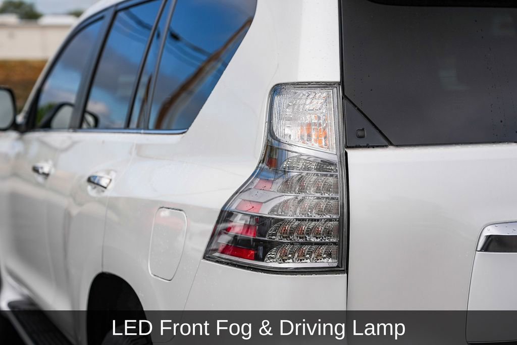 Used 2022 Lexus GX 460 Premium w/ Premium Package image 10