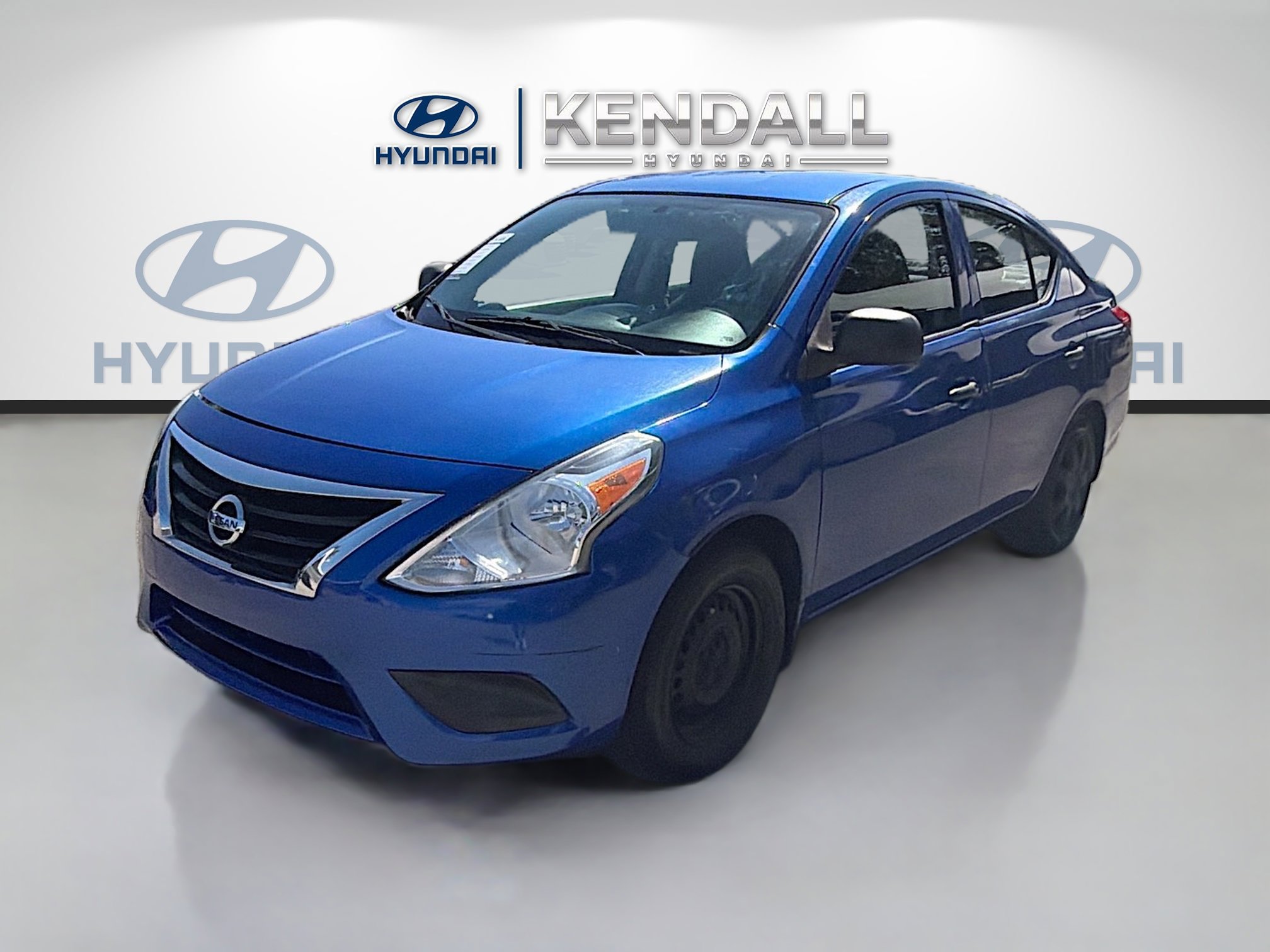 Used 2015 Nissan Versa S Plus image 3