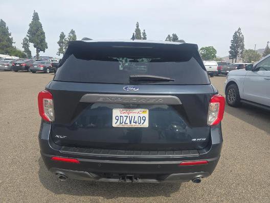 Used 2022 Ford Explorer XLT w/ Equipment Group 202A AWD/4WD image 5