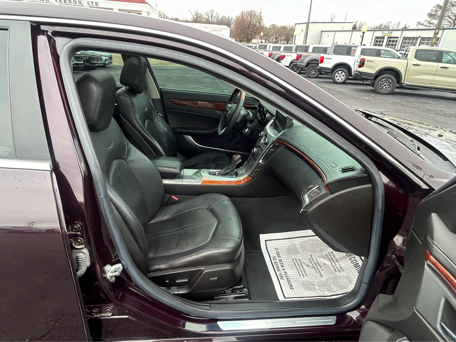 Used 2010 Cadillac CTS Premium image 13