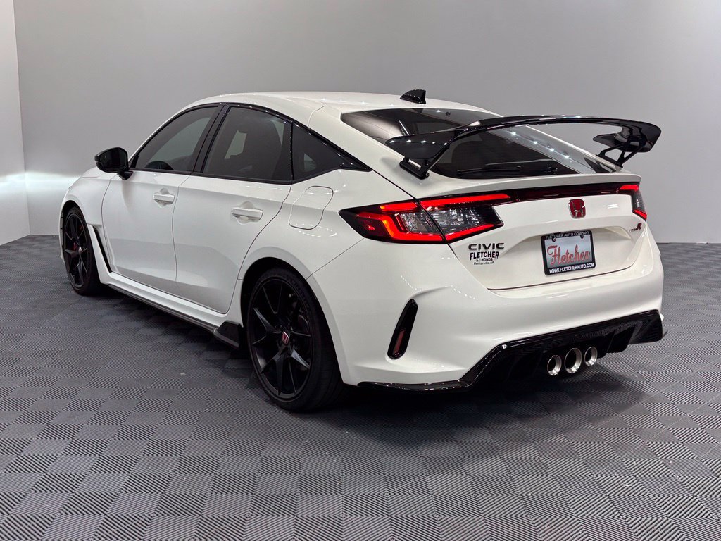 Certified 2025 Honda Civic Type R image 4
