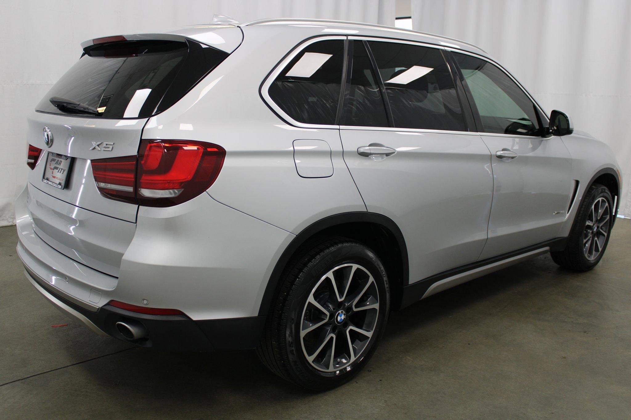 Used 2017 BMW X5 xDrive35i image 5