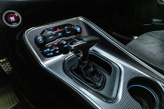 Used 2015 Dodge Challenger SRT Hellcat RWD image 26
