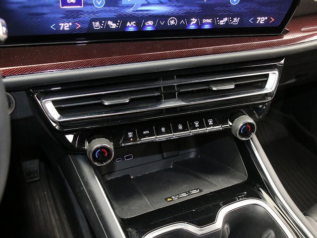 Certified 2024 Chevrolet Traverse RS w/ LPO, Floor Liner Package image 23