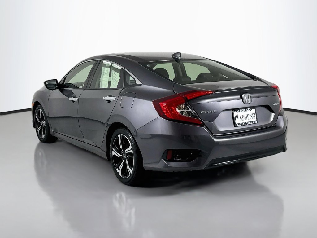 Used 2018 Honda Civic Touring image 8