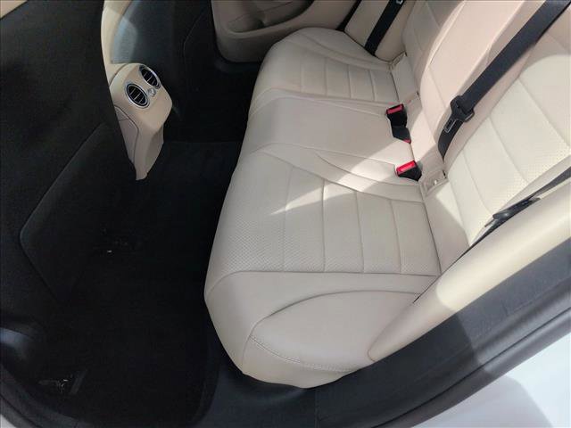 Certified 2017 Mercedes-Benz C 350e Sedan image 18